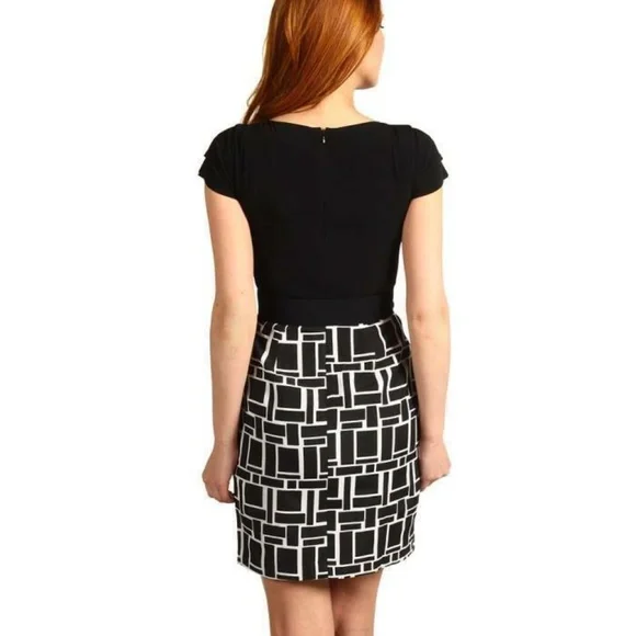 Max & Cleo Black & White Print Dress NEW - Picture 3 of 4